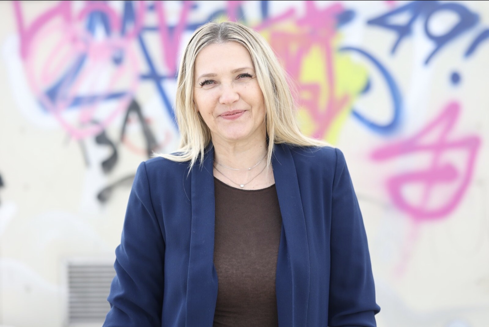 Lydia Beck im Reisebüro